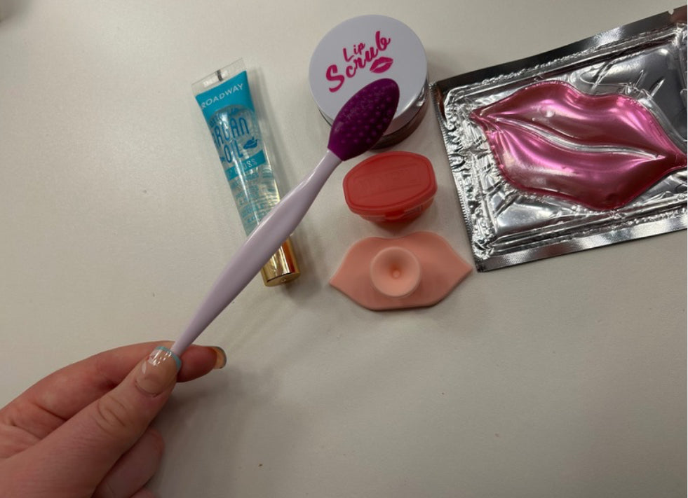 Lip care kit